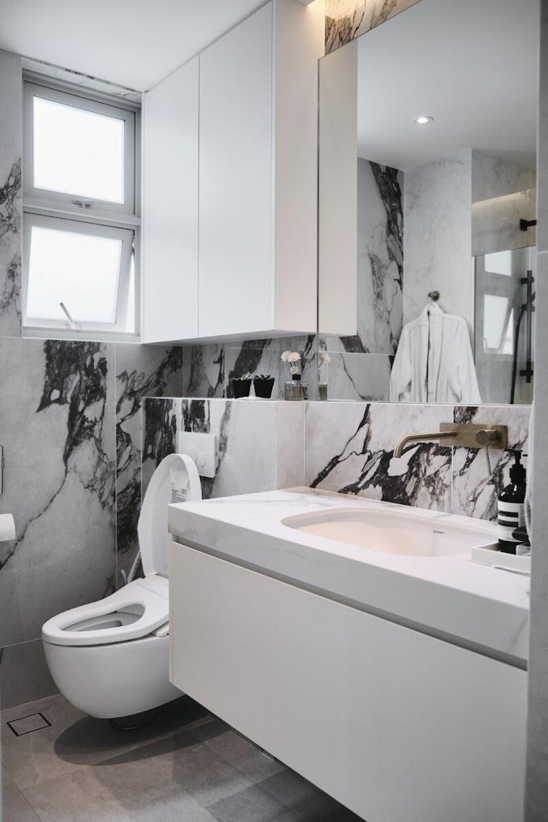 Equatorial Resale 3 Bedder Bathroom (3)